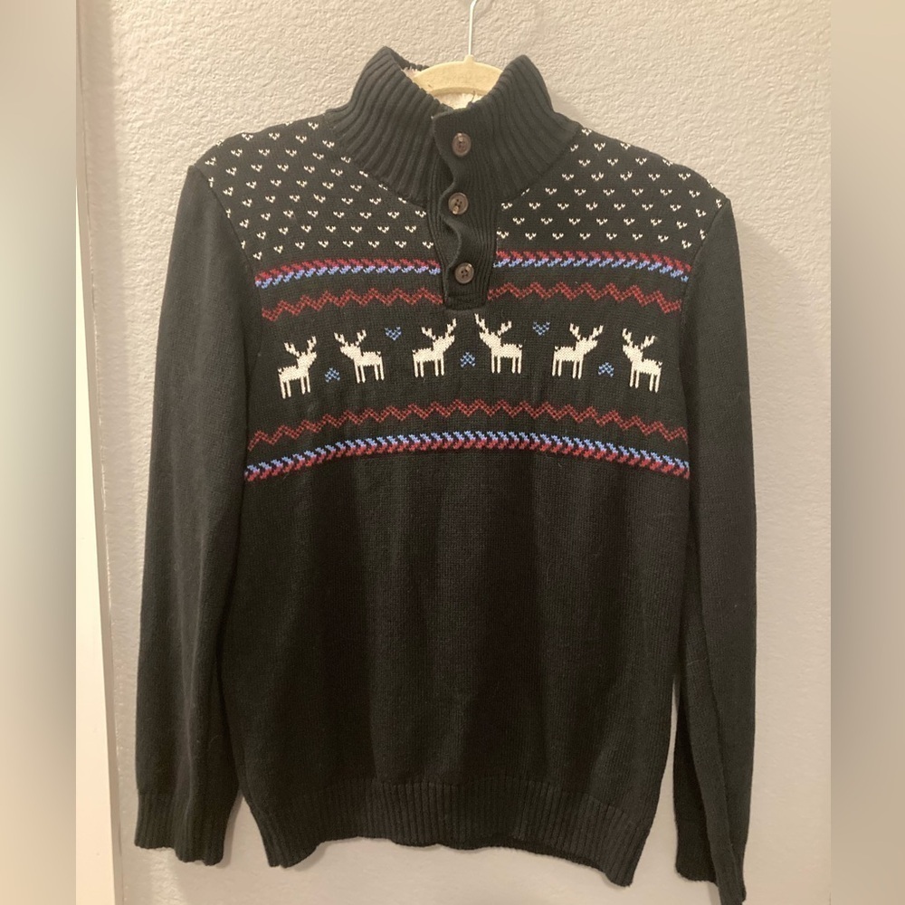 IZOD Boys Reindeer Fairisle 3 Button Sweater, Black unisex XL 18-20